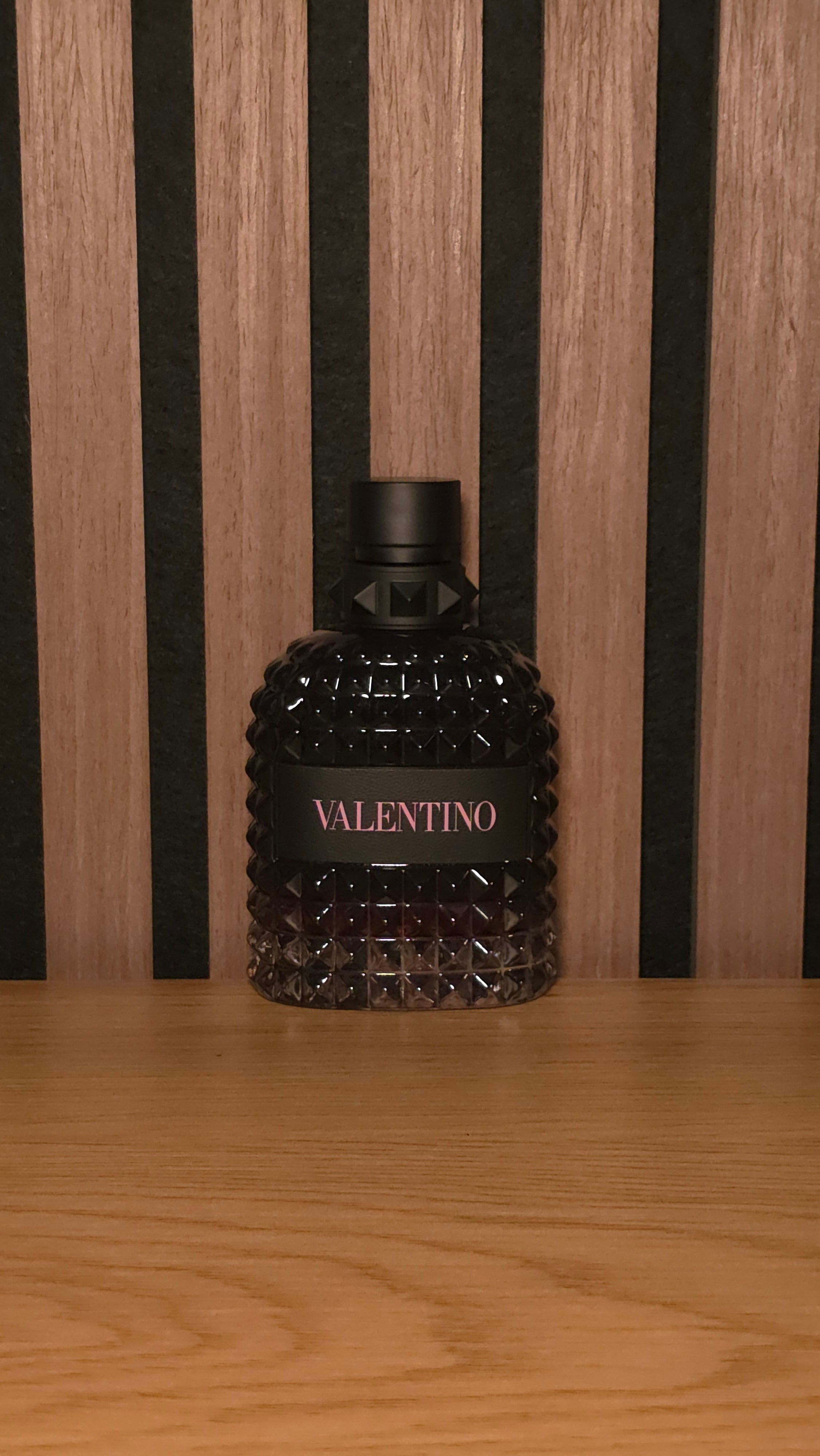 Valentino Uomo Born In Roma Intense
